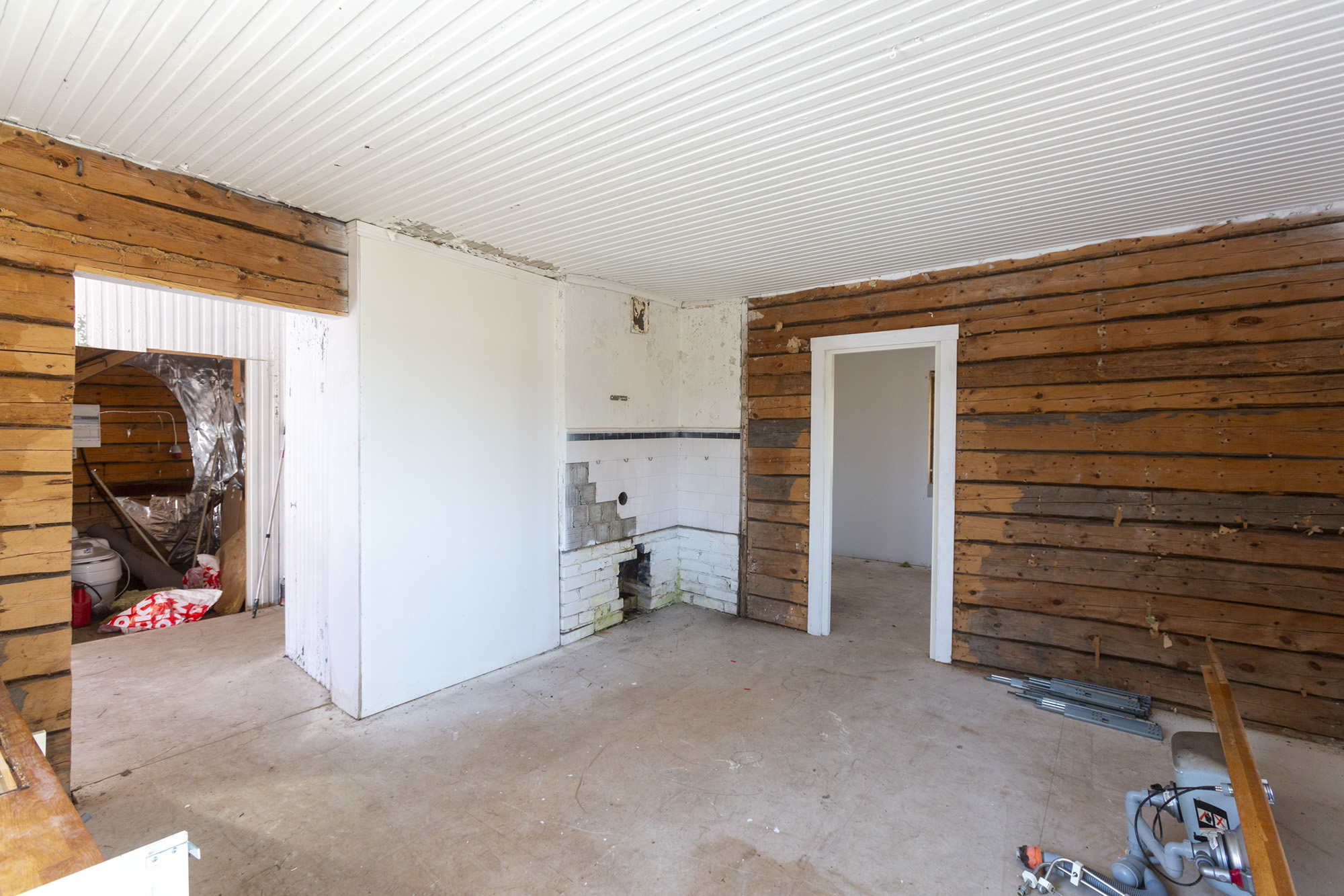 Hus till salu i Avan